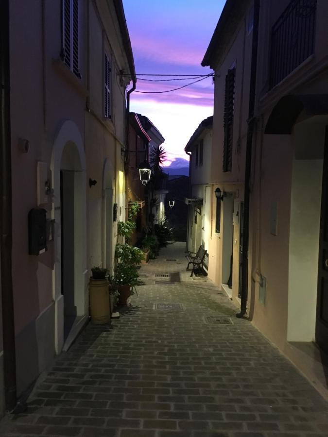 Bellavista Bike Stop Spoltore Buitenkant foto